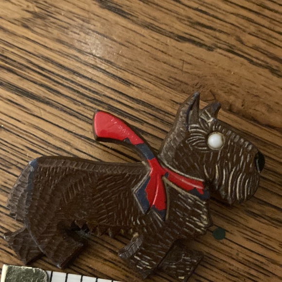 Vintage Scottie Brooch - Picture 5 of 5